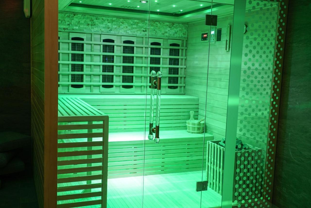 Luxury Villa Moravany nad Váhom Eksteriør billede