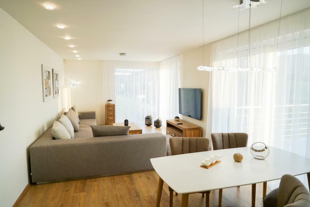 Luxury Villa Moravany nad Váhom Eksteriør billede